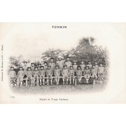 Enfants de troupe tonkinois